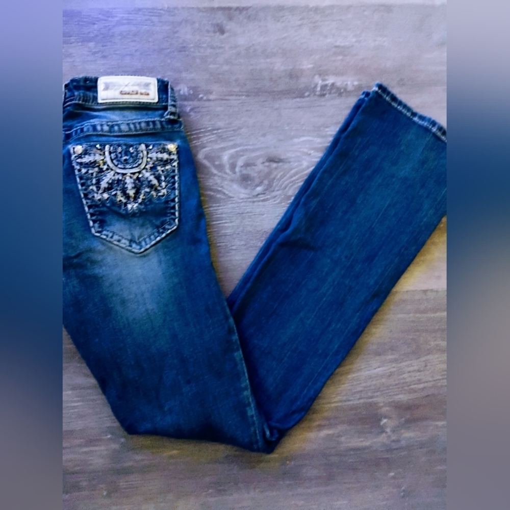 Grace in La jeans